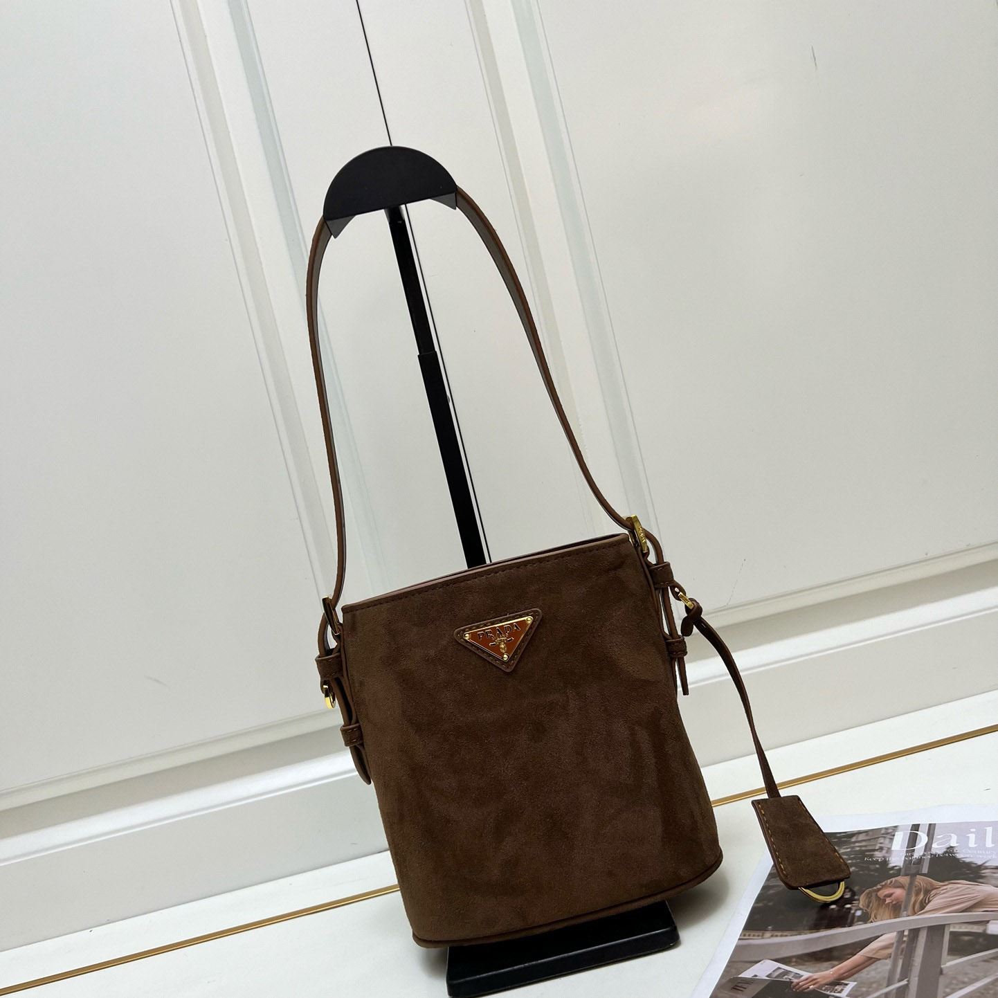 Pra*a shopping bags